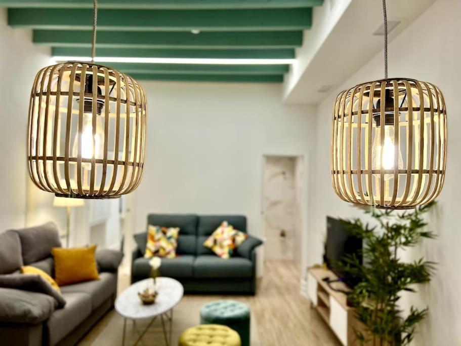Апартаменты Auxiliadora Luxury Севилья Экстерьер фото